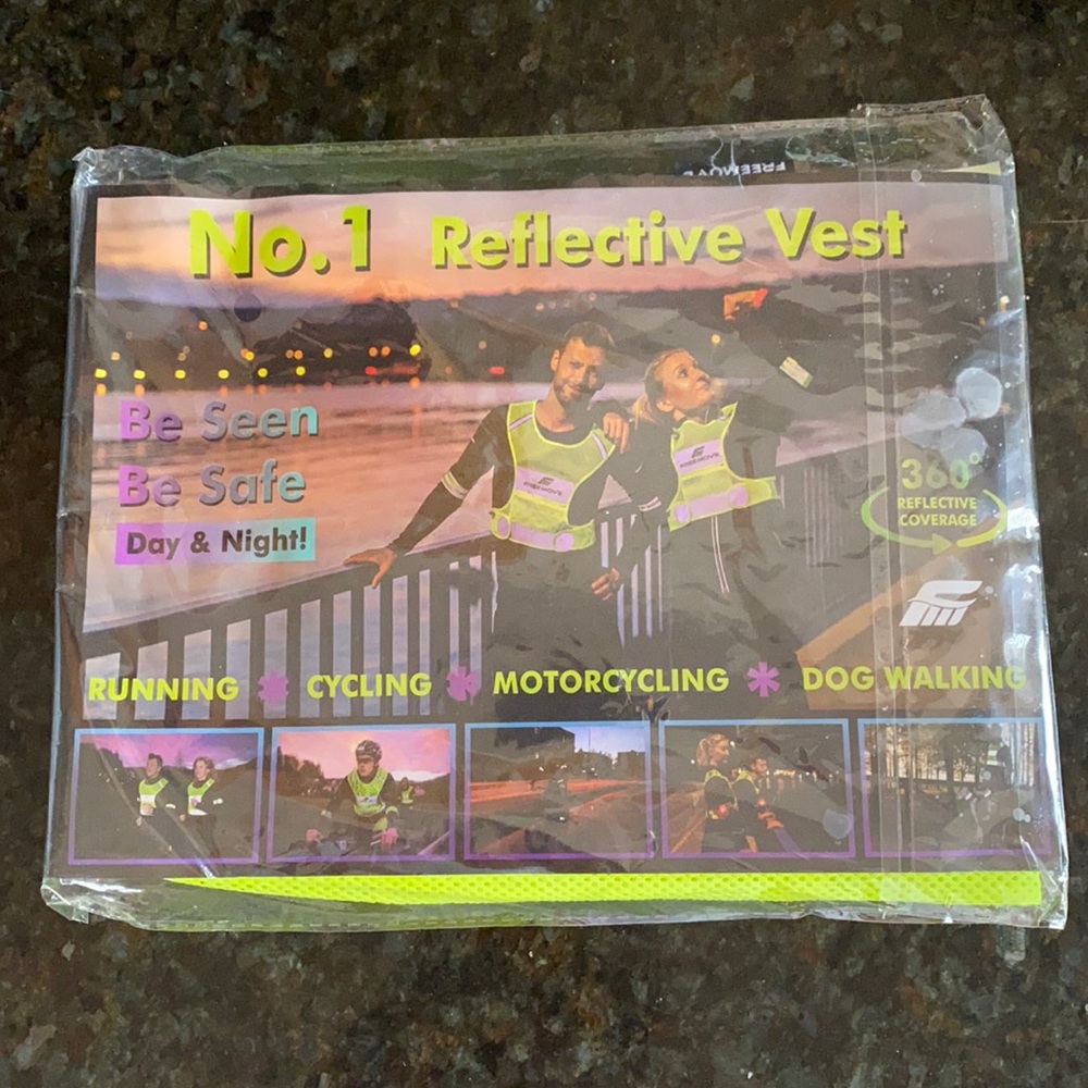 NWT Free Move Reflective Vest